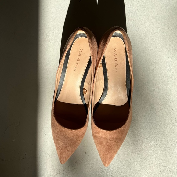 Zara suede heels, excellent condition, hardly worn size 41 (fits 9.5/10) - Picture 3 of 9